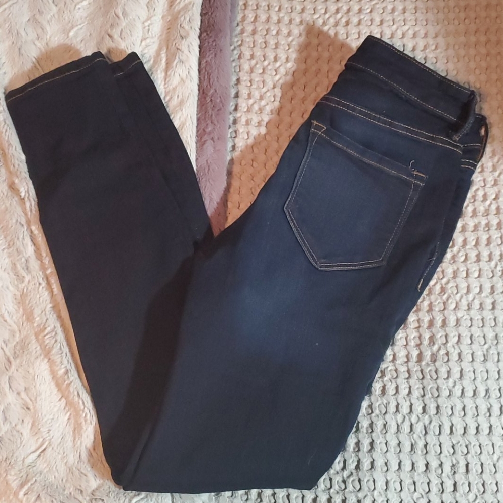 Dark High Rise Jeans